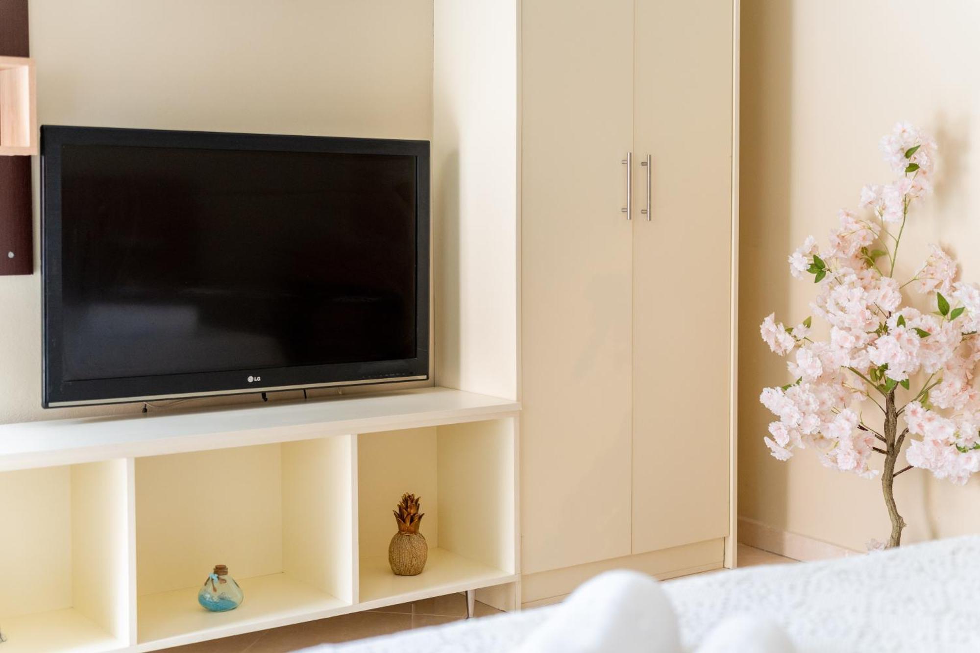 Romeo Apartament 2 Lixouri Esterno foto