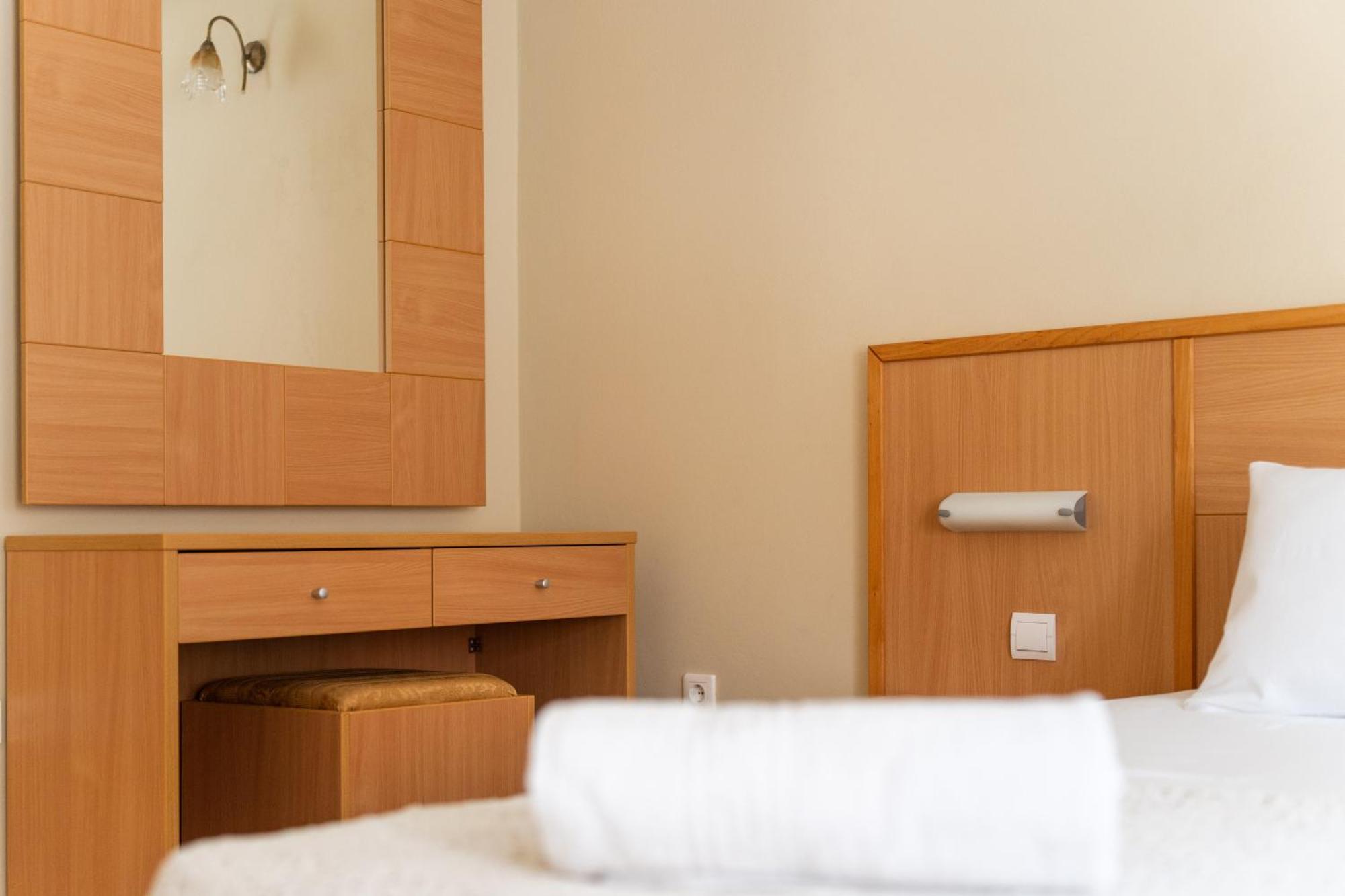 Romeo Apartament 2 Lixouri Esterno foto